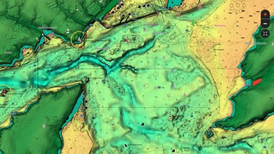 Comme pour toutes vos pêches, l'étude des cartes marines vous apportera de précieuses informations.