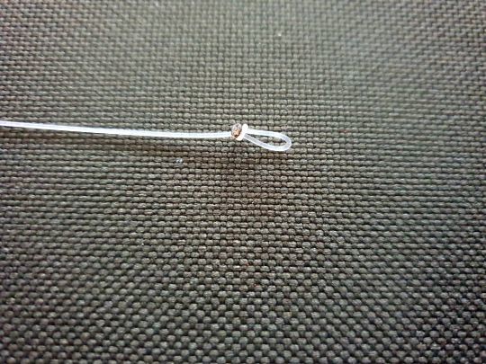 Boucle réalisée avec le "noeud champignon".