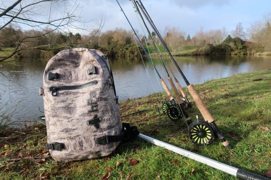 Un sac étanche est un must pour pratiquer en réservoir