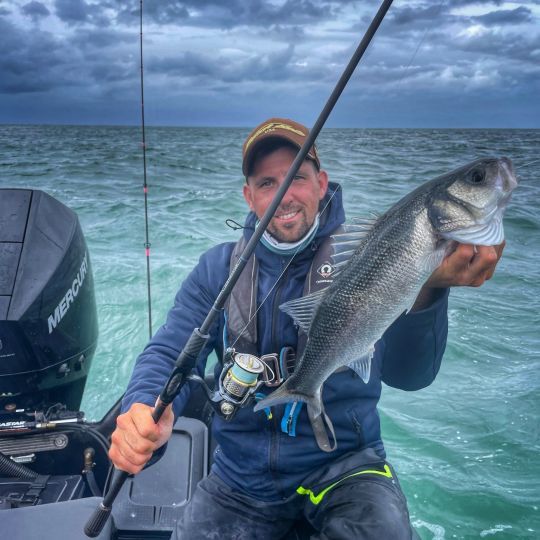 Il est rare de faire de gros poissons lors des chasses ; ceux-ci sont souvent tous calibrés à la même taille.