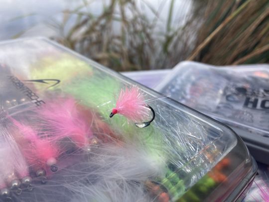 Le blob rose saura vous faire prendre des truites en réservoir. Il faudra cependant trouver la bonne couche d'eau et l'animation du moment