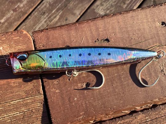 La forme est linéaire.