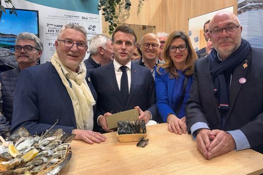 Stéphane Travert, à droite, aux côtés du président de la république il y a 15 jours