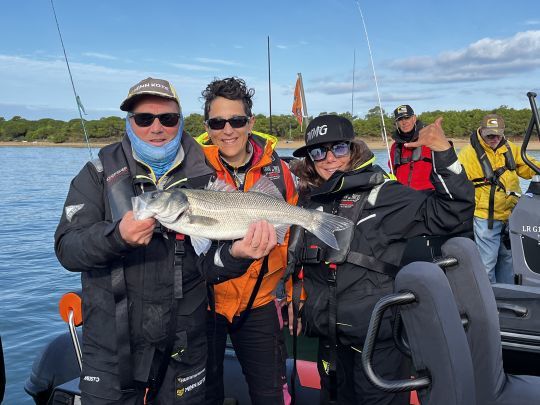 Pouvoir organiser une compétition de pêche.