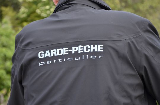 Vous pouvez contacter les gardes-pêche