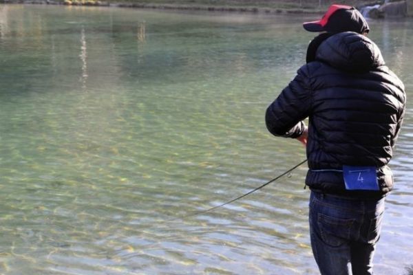 Pesca in zona durante il periodo di divieto