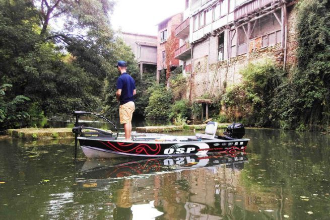 Black-bass: i diversi tipi di spot per cercare il jerkbait minnow