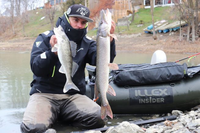 Viaggio invernale in float-tube alla ricerca di walleye nei fiumi canadesi