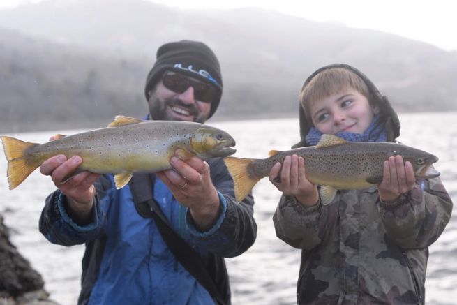 Apertura delle trote 2021 nel lago: vento, neve, amici e pesci!