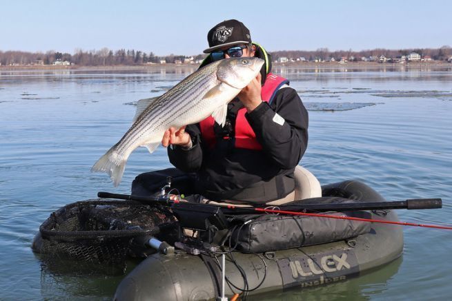 Ultima pesca di fine stagione con la canna da galleggiante sul San Lorenzo in Qubec
