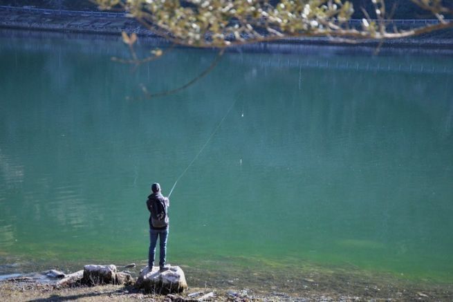 Pesca nei laghi del Var