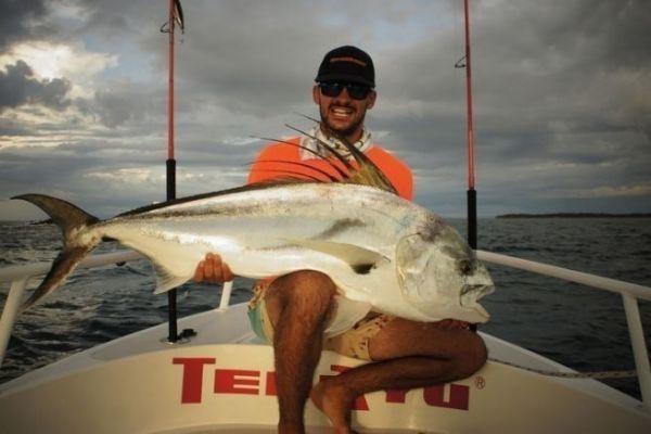 Pesce gallo stimato tra i 20 e i 25 chili, pescato a Panama