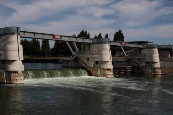 Dighe, sbarramenti, punti fluviali prioritari