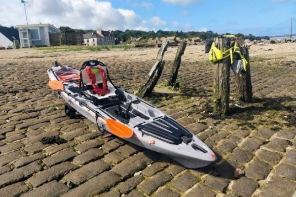 Regolamenti, norme di sicurezza e consigli per la pesca in kayak