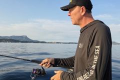 Proteggersi dal sole durante la pesca