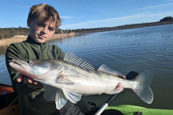 Tecniche di pesca per il kayak d'acqua dolce