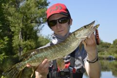Attrezzatura per la pesca con esche artificiali