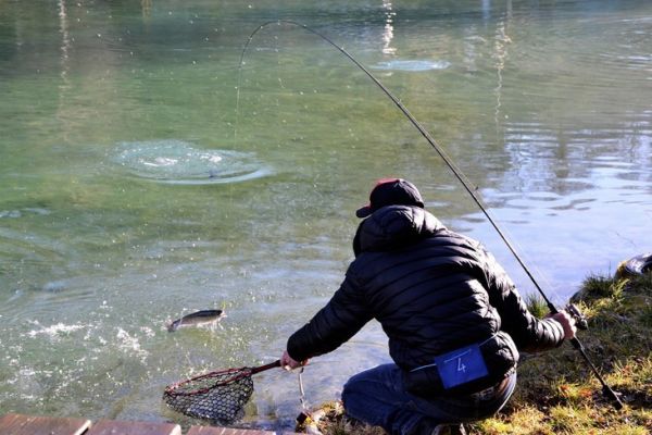Pesca al salmone nella zona