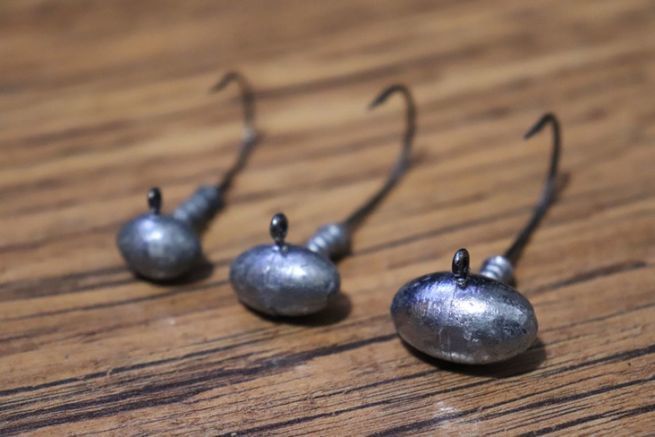 La scelta del peso giusto è molto importante quando si pesca in verticale.