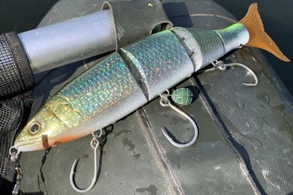 Deps Highsider 220, efficace in superficie e in profondità.